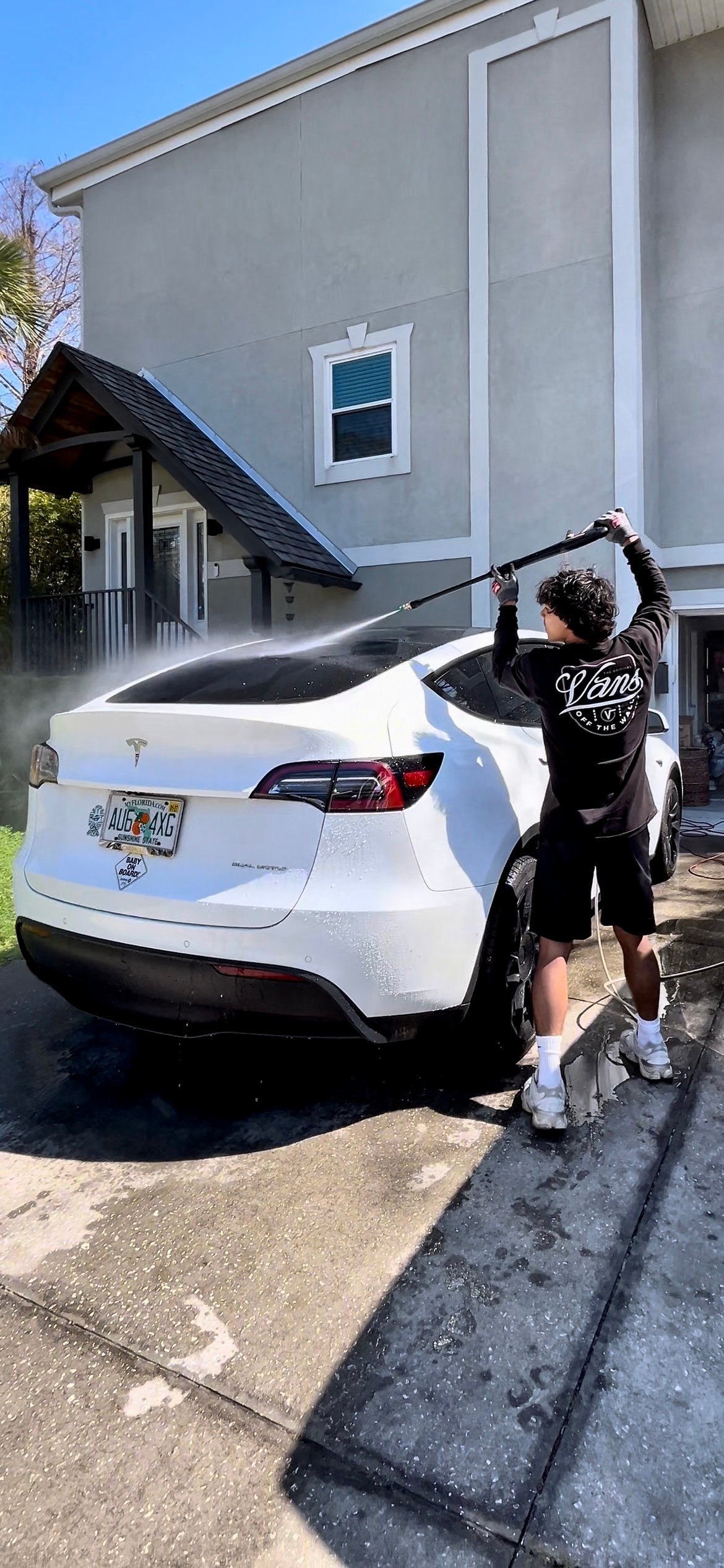 Detailing a Tesla